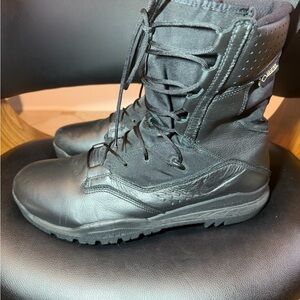 Nike SFB Field 2 8" Tactical Military Combat Boot Black Leather Mens Size 13